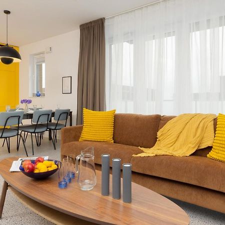 Trendy & Spacious 3-Room Apartament Warsaw Wilanow By Noclegi Renters エクステリア 写真