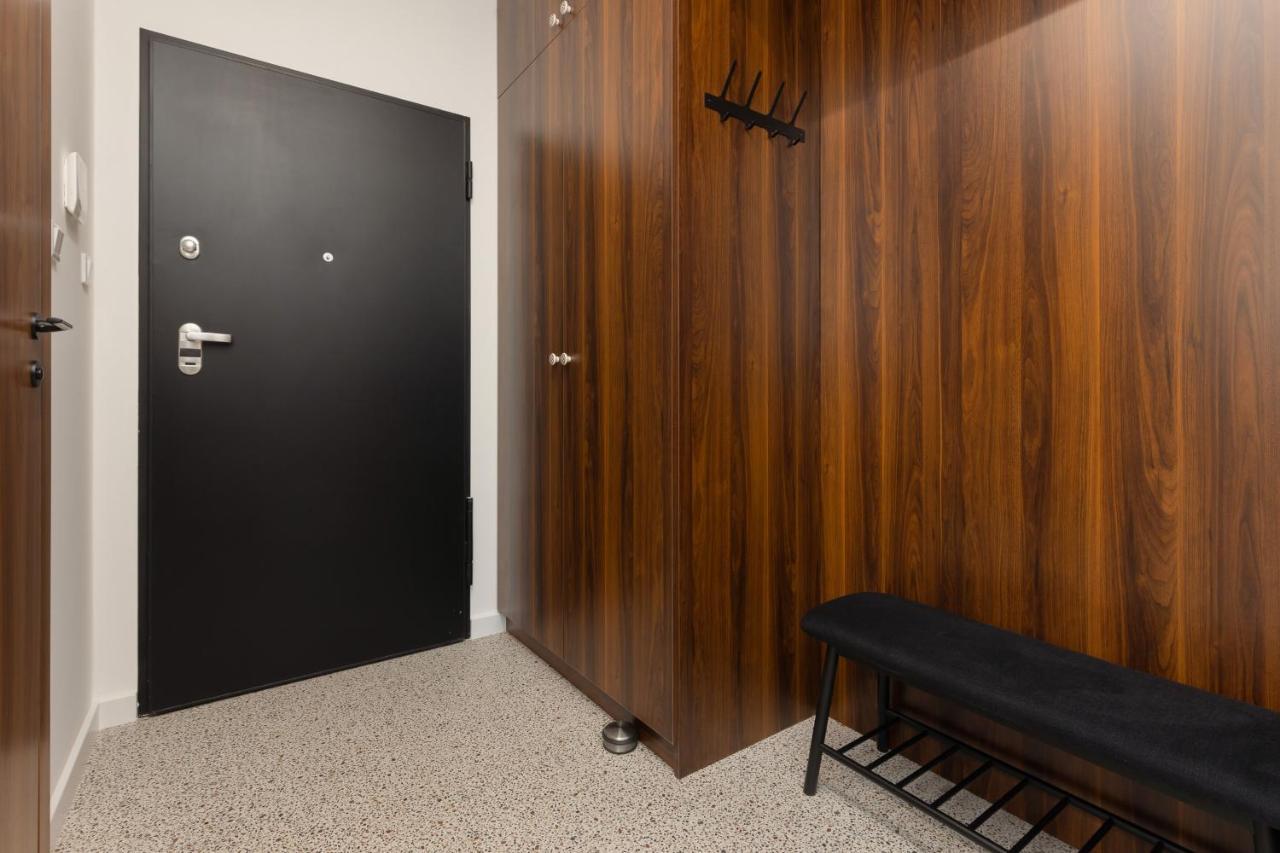Trendy & Spacious 3-Room Apartament Warsaw Wilanow By Noclegi Renters エクステリア 写真