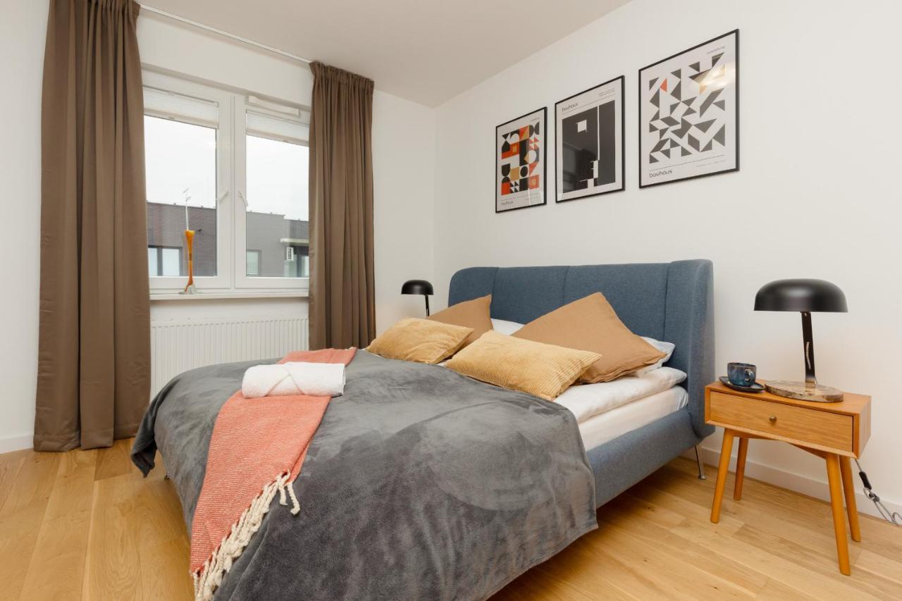 Trendy & Spacious 3-Room Apartament Warsaw Wilanow By Noclegi Renters エクステリア 写真