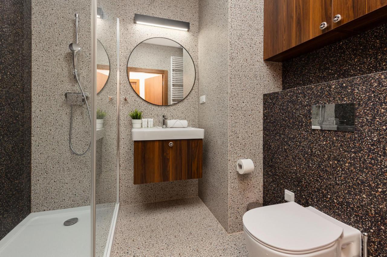 Trendy & Spacious 3-Room Apartament Warsaw Wilanow By Noclegi Renters エクステリア 写真