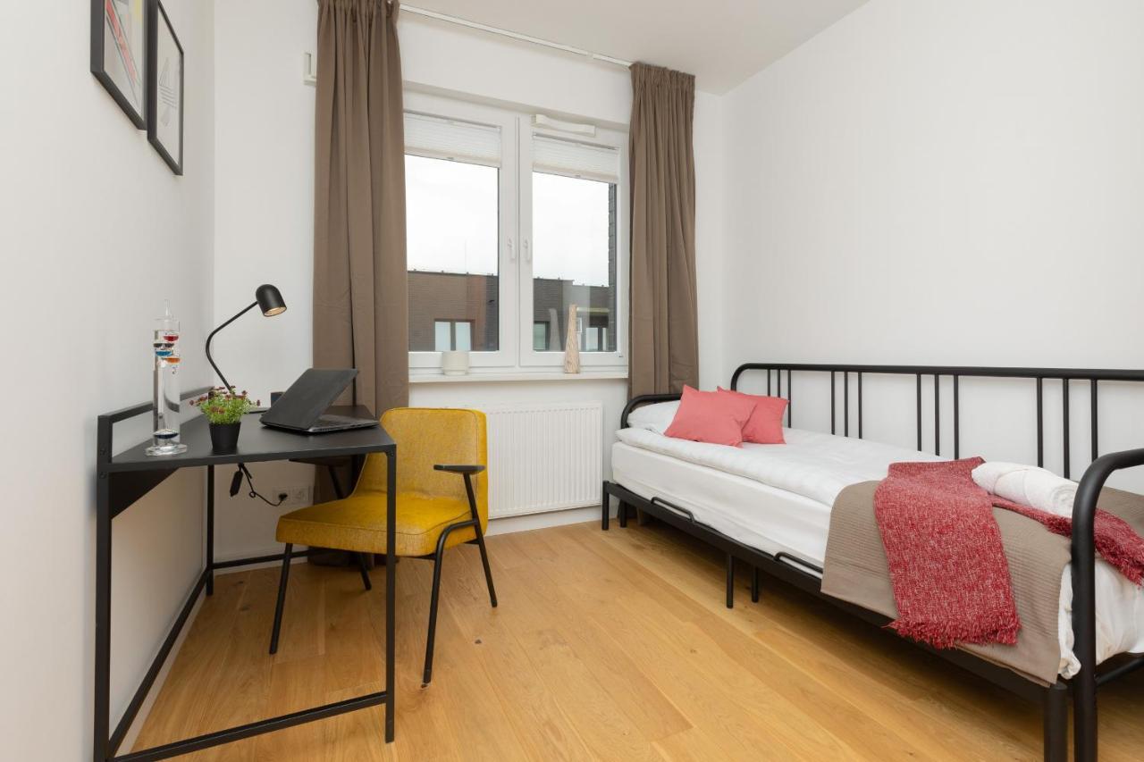 Trendy & Spacious 3-Room Apartament Warsaw Wilanow By Noclegi Renters エクステリア 写真