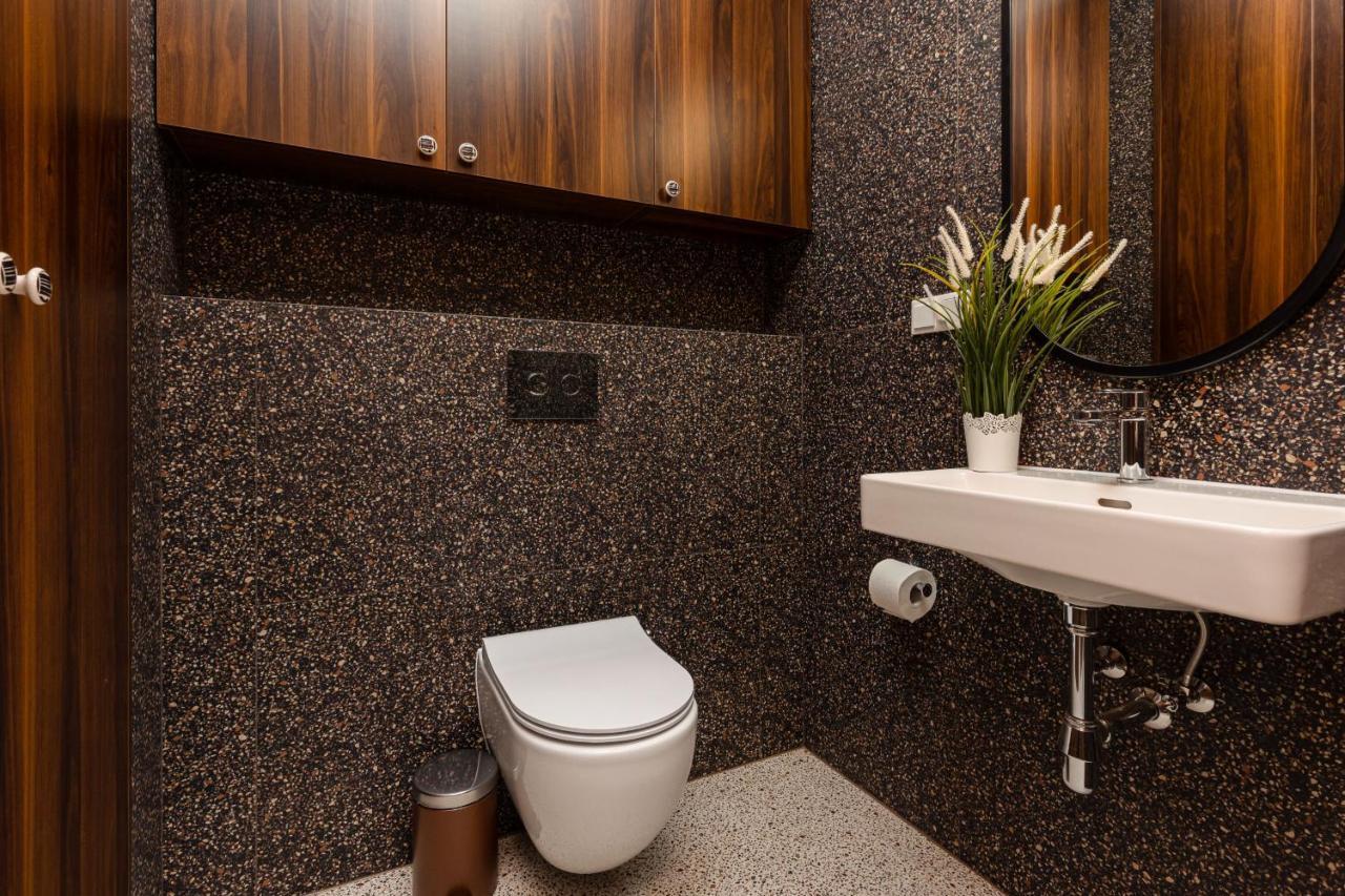 Trendy & Spacious 3-Room Apartament Warsaw Wilanow By Noclegi Renters エクステリア 写真